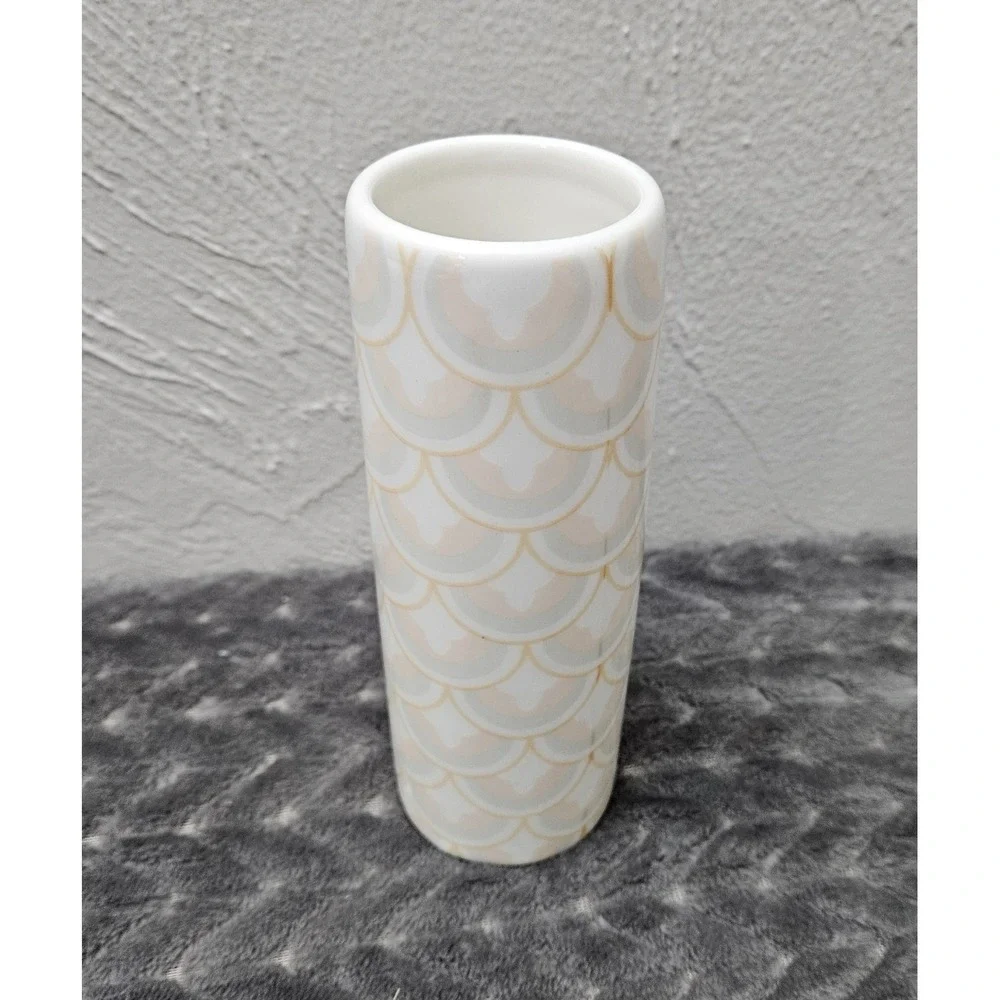 Blush Pink Tube‎ Vase Excellent Condition No Cracks Or Crazing Coton Colors